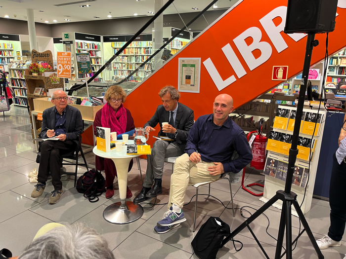 Firenze: Presentazione del libro di Fabrizio Franceschini “Il chimico libertino. Primo Levi e la Babele del lager” 