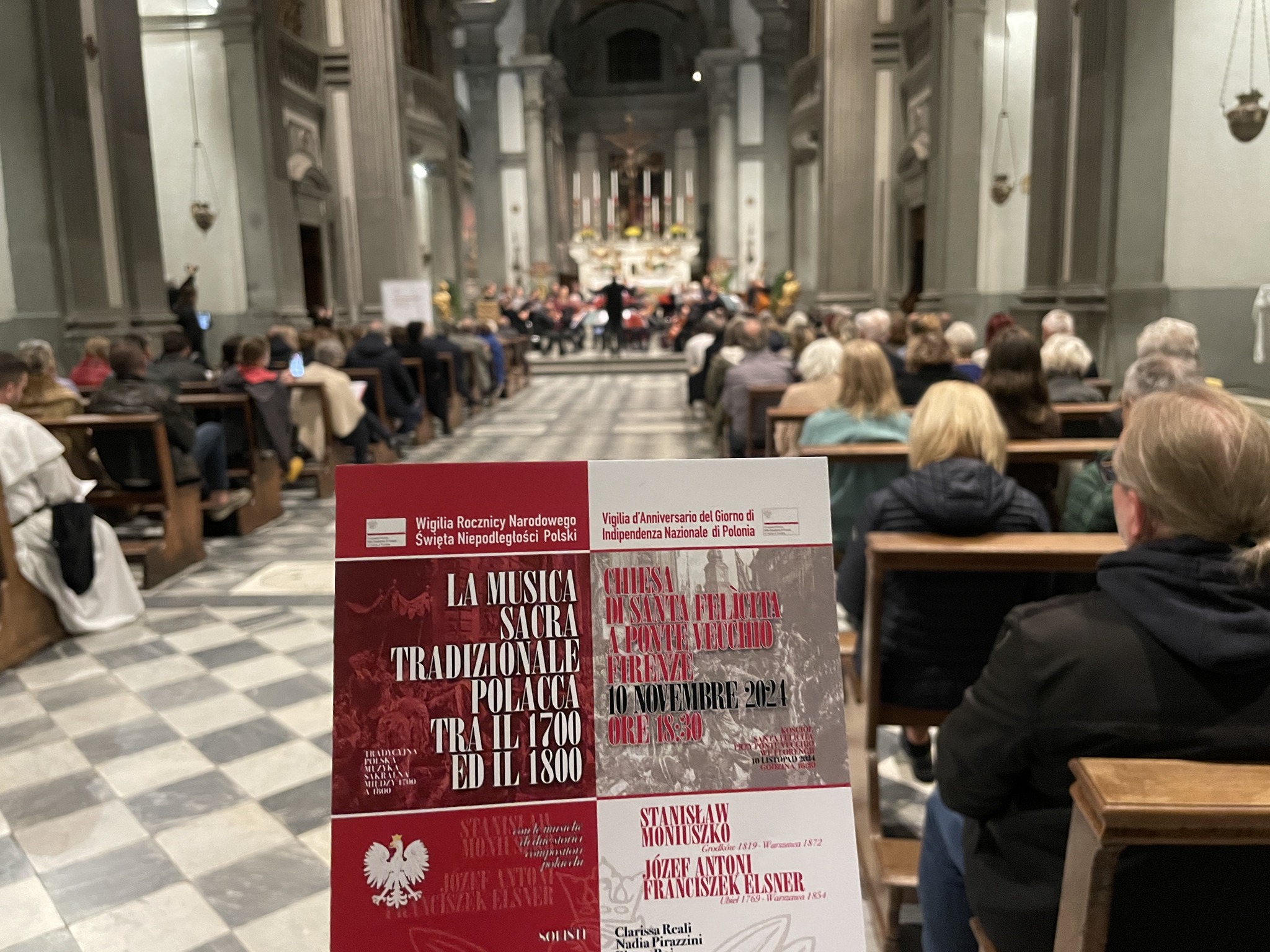 Festa dell’Indipendenza nella Chiesa Santa Felicita di Firenze. Le foto e i video.