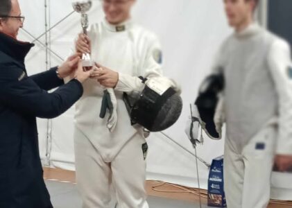 Fornacette: Il torneo natalizio di scherma. Presente il socio onorario del Circolo Scherma Arno Console Stefano Barlacchi